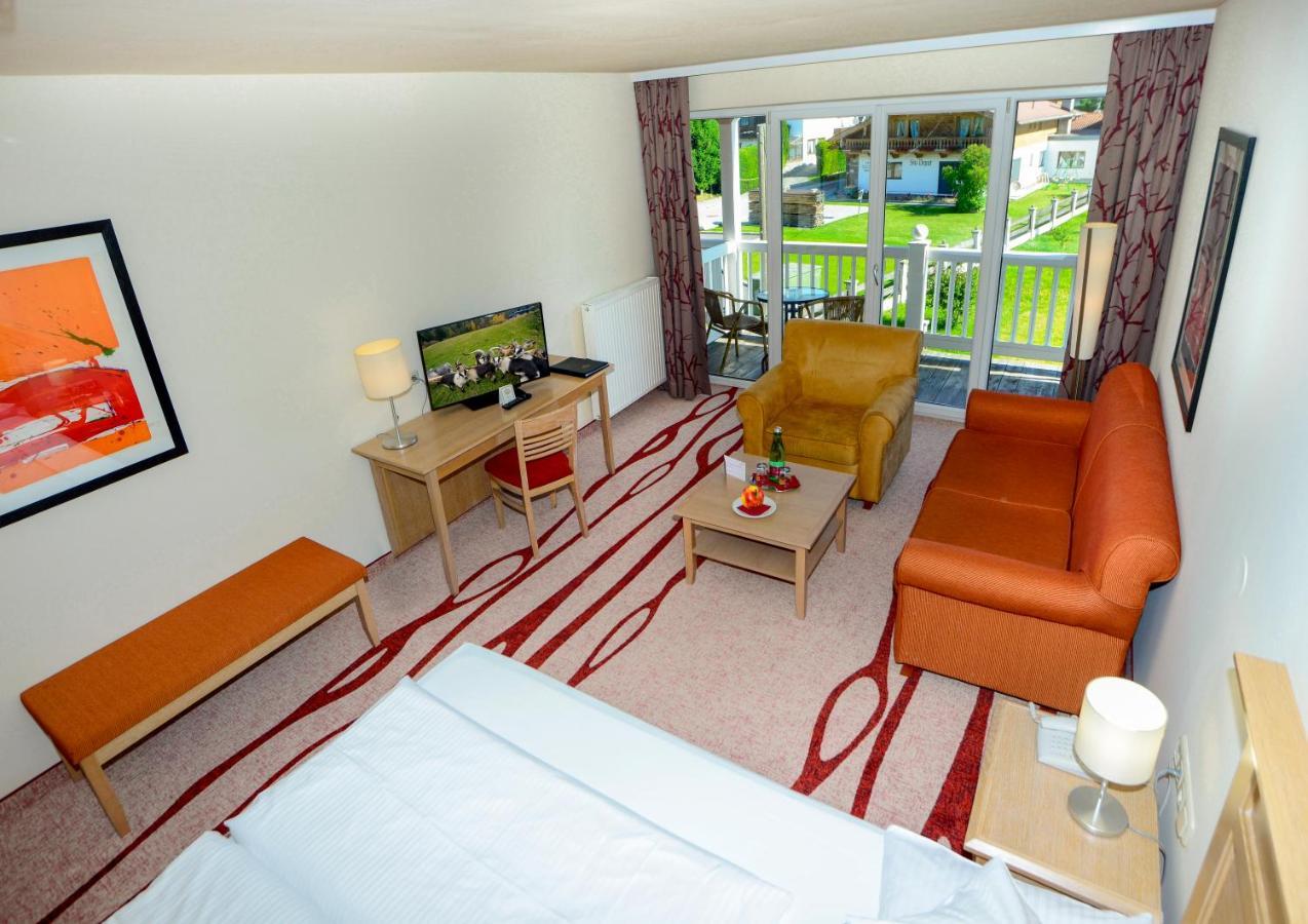 Das Hotel Eden - Das Aktiv- & Wohlfuehlhotel In Tirol Auf 1200M Hoehe Seefeld in Tirol Extérieur photo